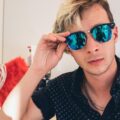 Co to jest Ray Ban i skąd wzięła się popularność tej marki?