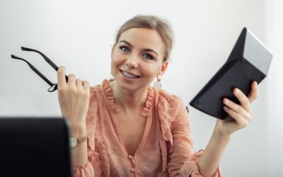 Od czego zależy ile kosztują szkła do okularów?