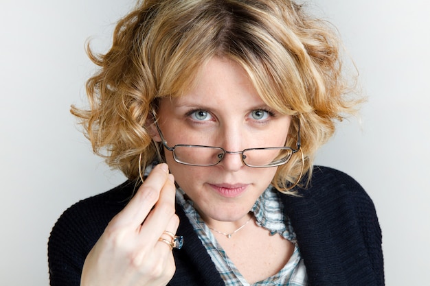 Okrągłe oprawki dla kogo sprawdzą się najlepiej?