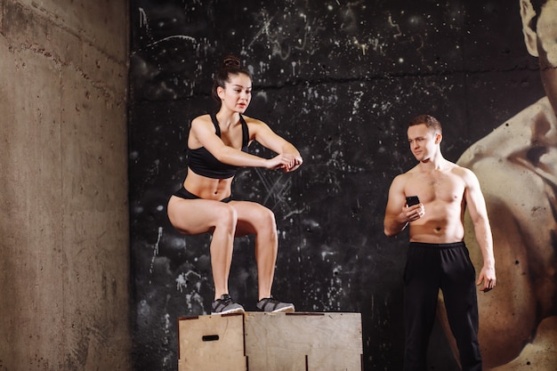 Co to jest trening crossfit i na czym polega?