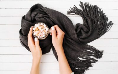 Jak zakładać szal do płaszcza by wyglądać stylowo?