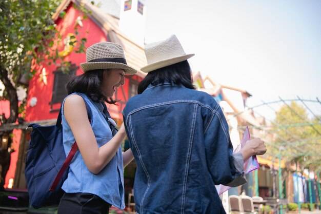 Dlaczego Hometown Cha Cha Kim Seon Ho zdobył serca widzów?