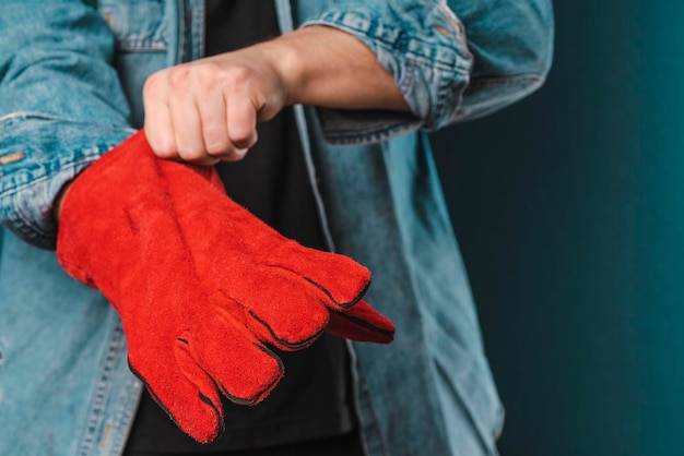 Jak dobrać rękawiczki do codziennego stroju?