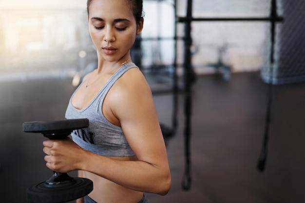 Czy codzienne chodzenie na siłownię jest dobre dla zdrowia?