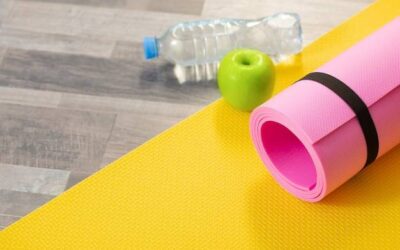 Jaka mata do ćwiczeń fitness sprawdzi się w domowych warunkach?