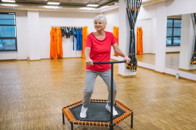 Czy od skakania na trampolinie można schudnąć?