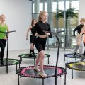 Jak ćwiczyć na trampolinie żeby schudnąć?