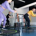 Jak ćwiczyć na trampolinie fitness żeby poprawić kondycję?